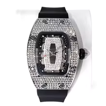 Tonneau Fashion Rose Frosted Diamond שעון נשים – קוורץ, רצועת סיליקון, 8 צבעים